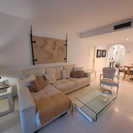 Luxury In Playas Del Duque , Puerto Banus By Holidays & * Marbella