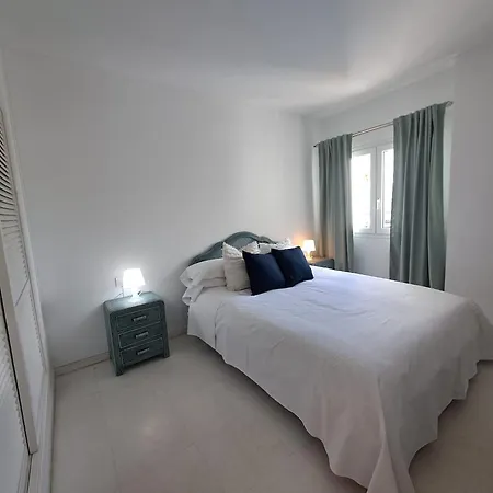 Luxury In Playas Del Duque , Puerto Banus By Holidays & Apartment
